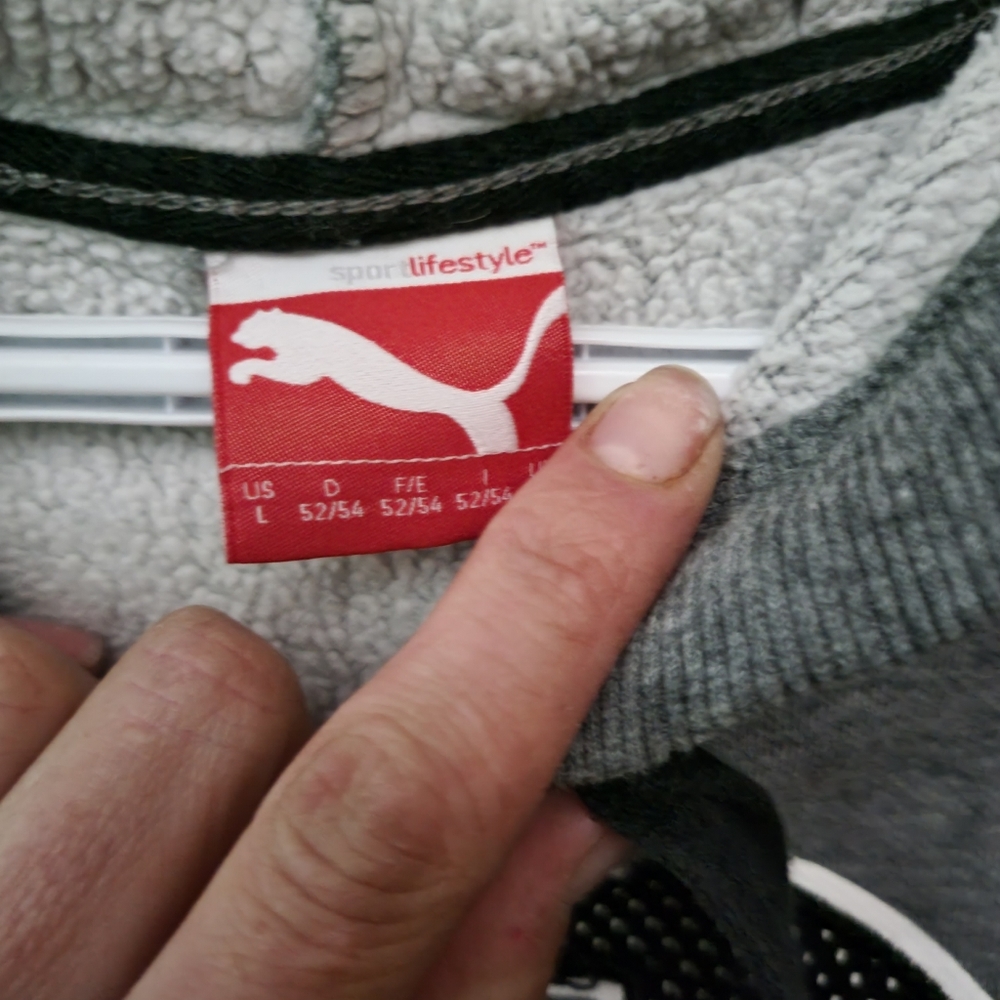 Puma sweater - Picture 2 of 3